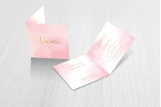 Roze met een gouden hart